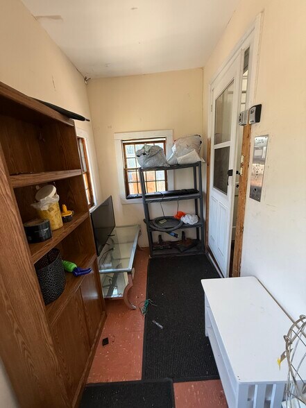 Building Photo - 33 Purvis St