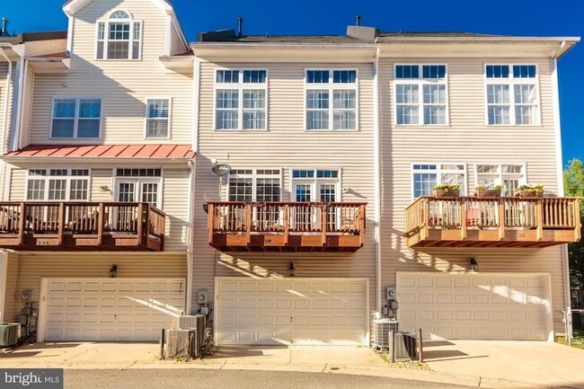 Building Photo - 324 Cameron Station Blvd