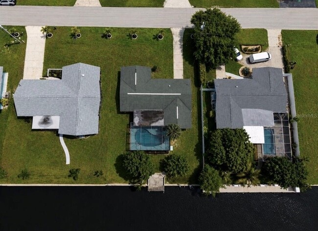 Building Photo - 1725 Bikini Ct
