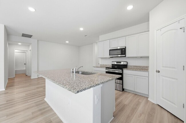 Building Photo - 1009 Marvin Wy