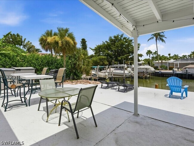 Building Photo - 1206 Martinique Ct