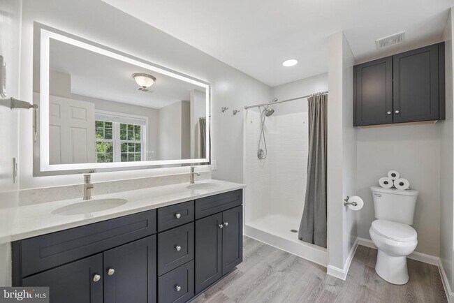 Building Photo - 713 Mimosa Cove Rd
