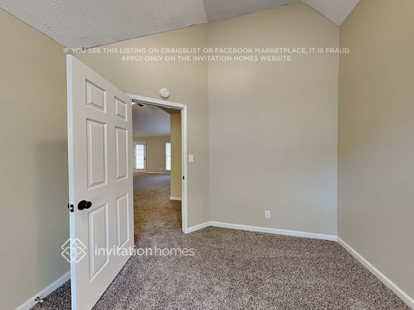 Building Photo - 115 Silver Springs Dr