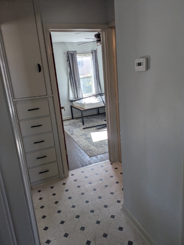 Building Photo - 589 W 200 N