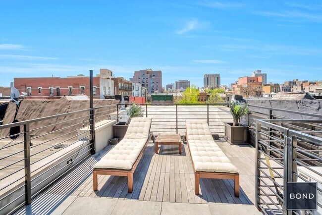 Building Photo - TURN KEY HARLEM TOWNHOUSE FOR RENT