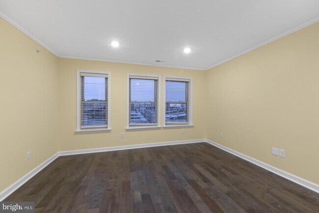 Building Photo - 2973 Amber St