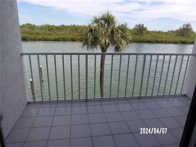 Building Photo - 18325 Gulf Blvd