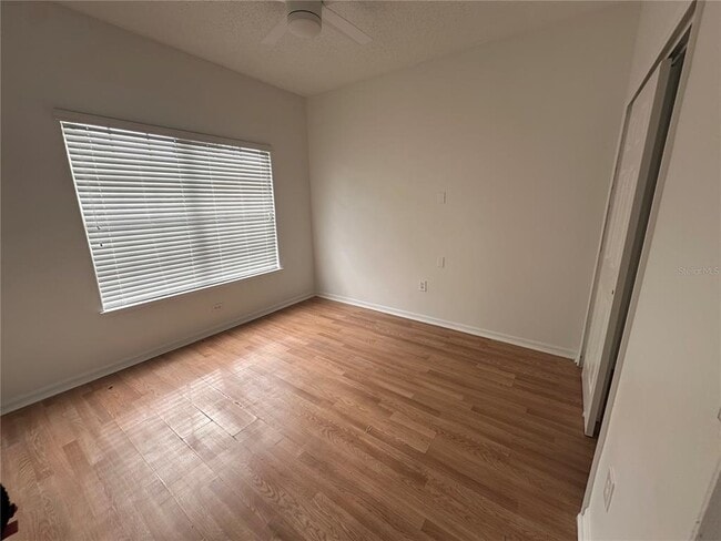 Building Photo - 1941 Island Walk Dr