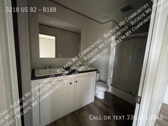 Building Photo - 3218 OH-82