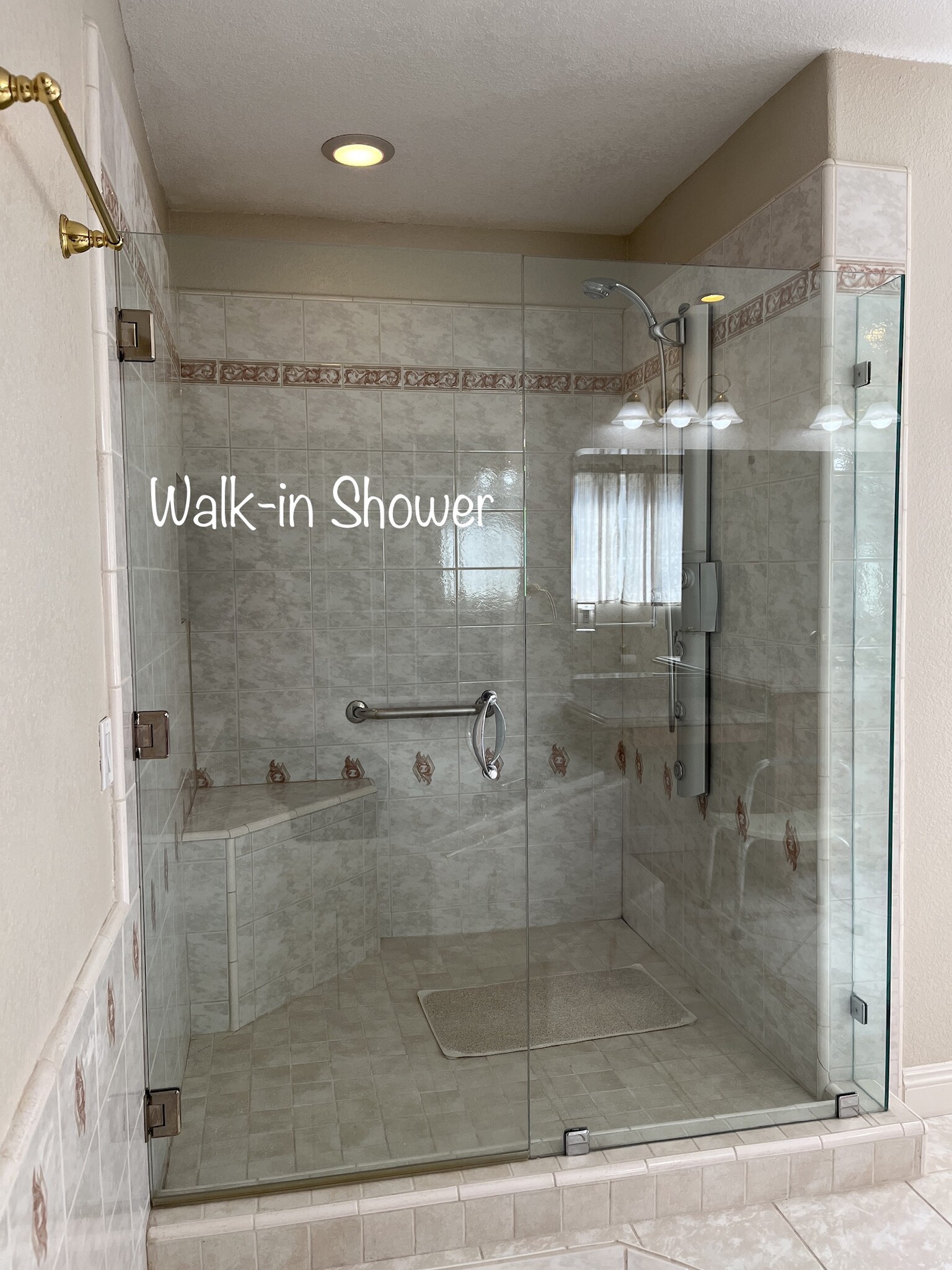 Walk-in Shower - 7573 E Camino Tampico