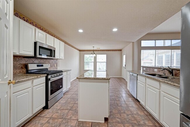 Building Photo - 3630 Winstrome Ct