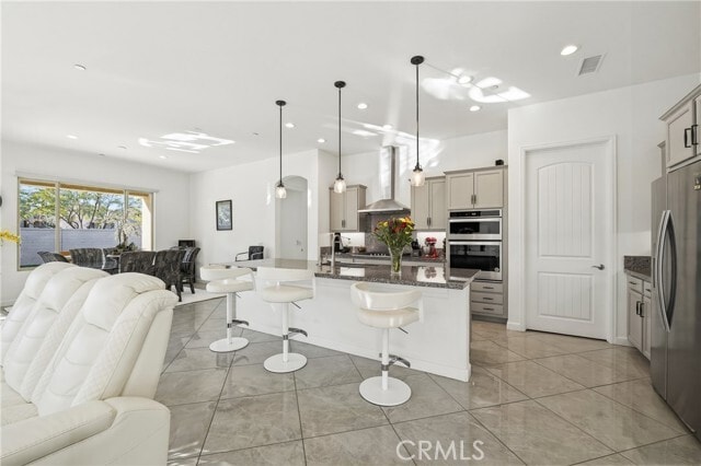 Building Photo - 61 Cabernet