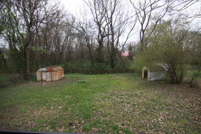 Building Photo - 2 Bedroom Pet Friendly Home For Rent!