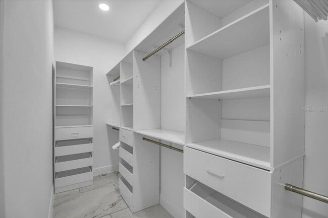 Building Photo - 5624 Cape Leyte Dr