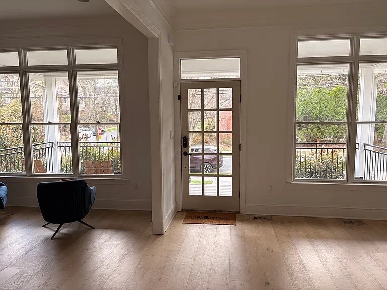 Building Photo - 152 Quincy St