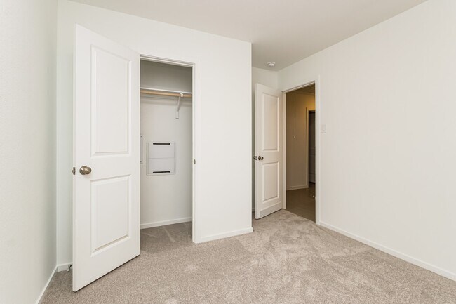 Building Photo - 10814 Bird Of Paradise Ln