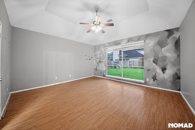 Building Photo - 1811 Quiet Hollow Dr