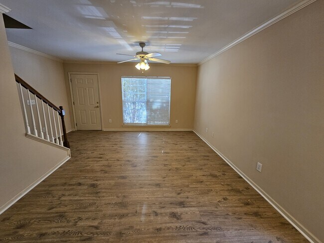 Building Photo - 15 Rimmon Trail