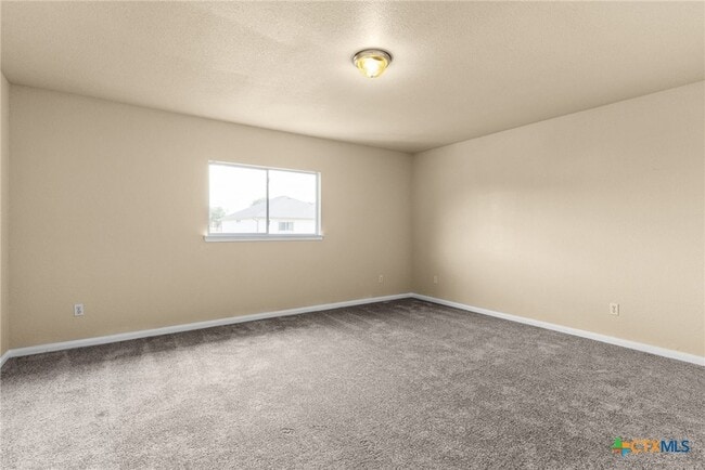 Building Photo - 118 Lone Shadow Dr