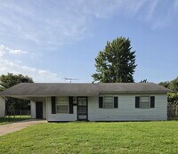 Building Photo - 3-Bedroom Retreat in Blytheville – Cozy 884 Sq Ft Home on Mayfair Lane!