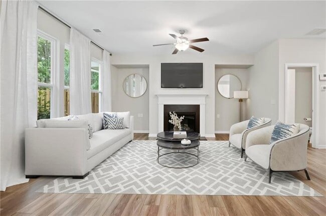 Building Photo - 525 Duval Dr