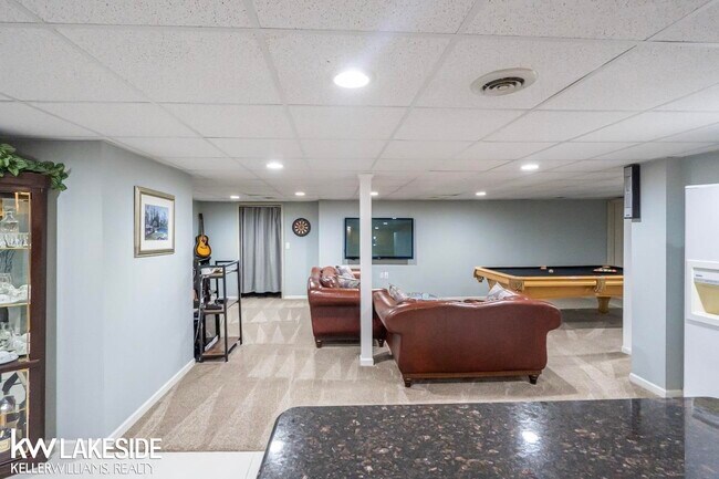 Building Photo - 47898 Lamplighter Trail
