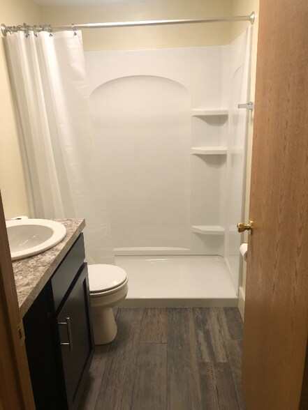 Building Photo - 500 S Depeyster St