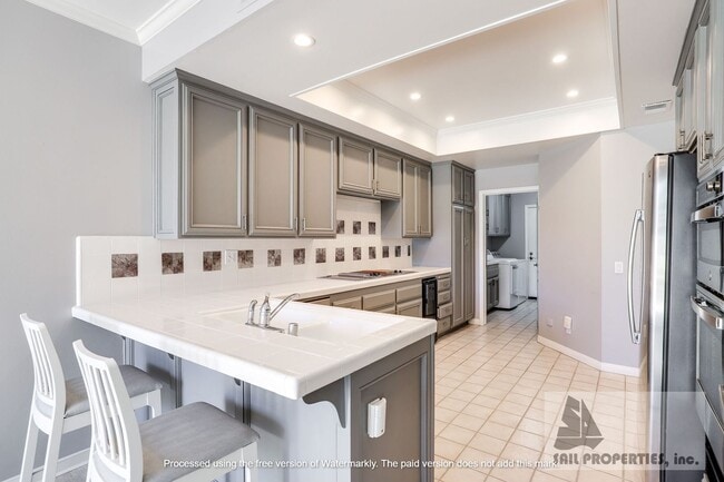 Building Photo - Sea Cliff on the Greens Gated Community Home!