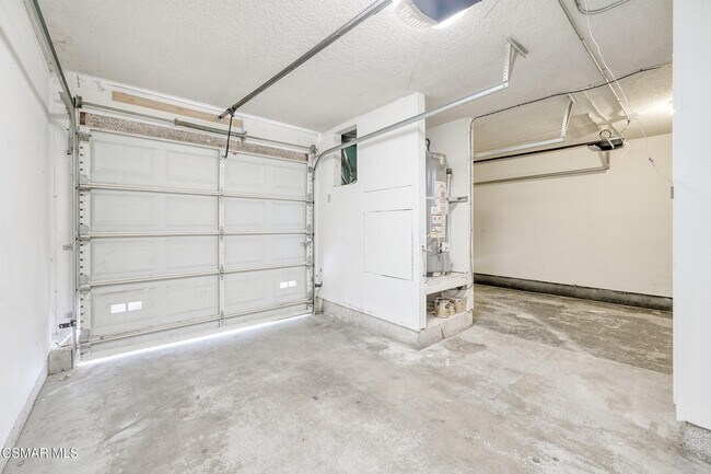Building Photo - 1372 Ramona Dr