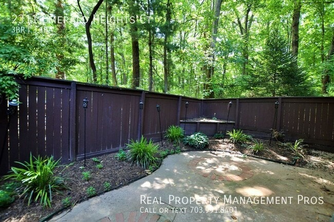 Building Photo - 2311 Emerald Heights Ct