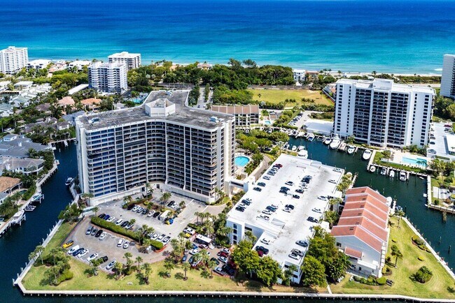 Building Photo - 4740 S Ocean Blvd