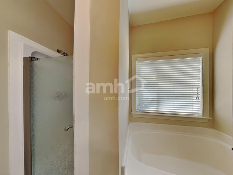 Building Photo - 235 Grand Isle Ct