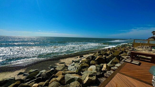 Building Photo - South Oceanside-Oceanfront Studio! Unfurnished with AC