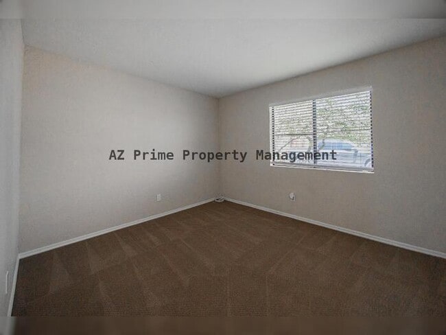 Building Photo - 4226 N 22nd St
