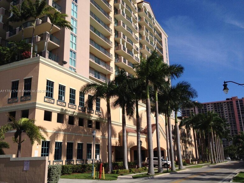 Building Photo - 17555 Atlantic Blvd
