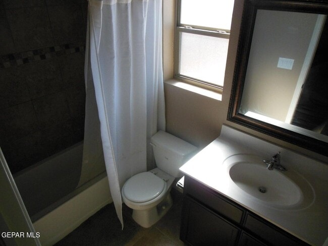 Building Photo - 14206 Bluesky Point Ct