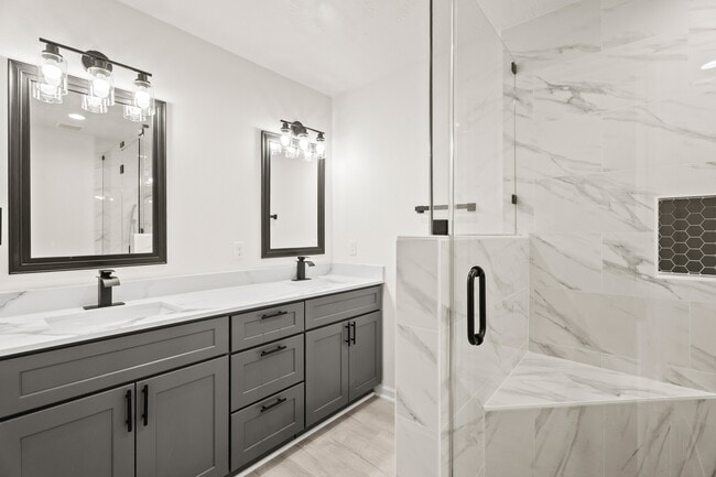 Building Photo - 1302 I Ave