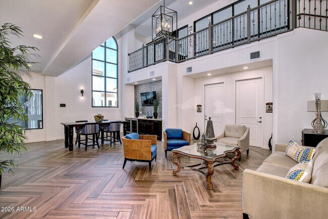 Building Photo - 2511 W Queen Creek Rd