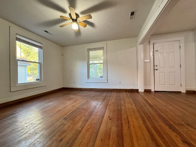 Building Photo - 617 Hiawassee Ave