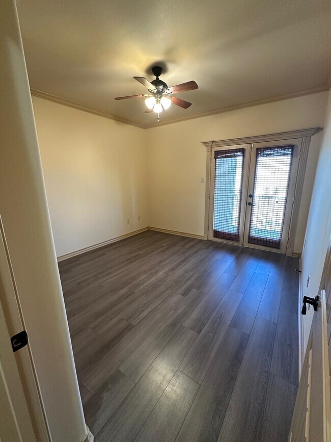 Building Photo - 8216 Casa Verde Rd