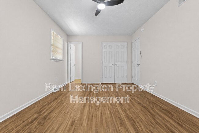 Building Photo - 3330 Tisdale Dr