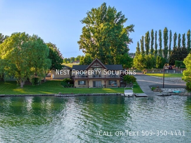Building Photo - 4839 Rd 6.5 NE