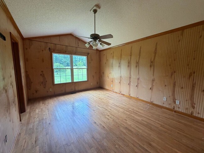 Building Photo - Exclusively Offered By Muse Realty Rentals, LLC
