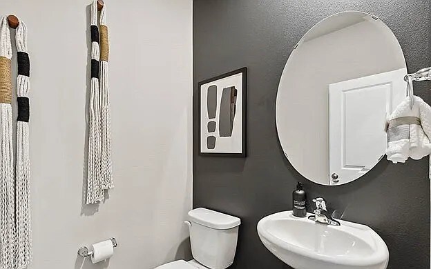 Building Photo - 1721 Moran Ave