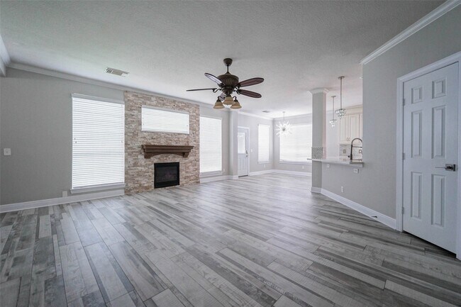 Building Photo - 6227 Presidio Canyon Dr