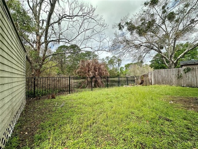Building Photo - 1516 Crosswind Cir