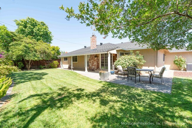 Building Photo - Remodeled single story Willow Glen home wi...