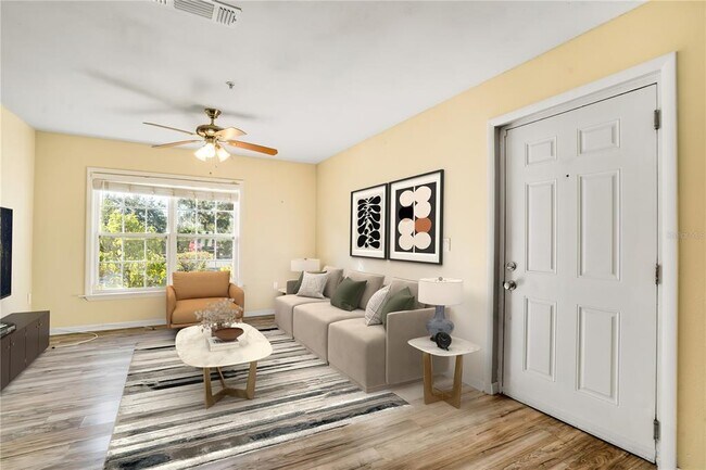 Building Photo - 2053 Dixie Belle Dr