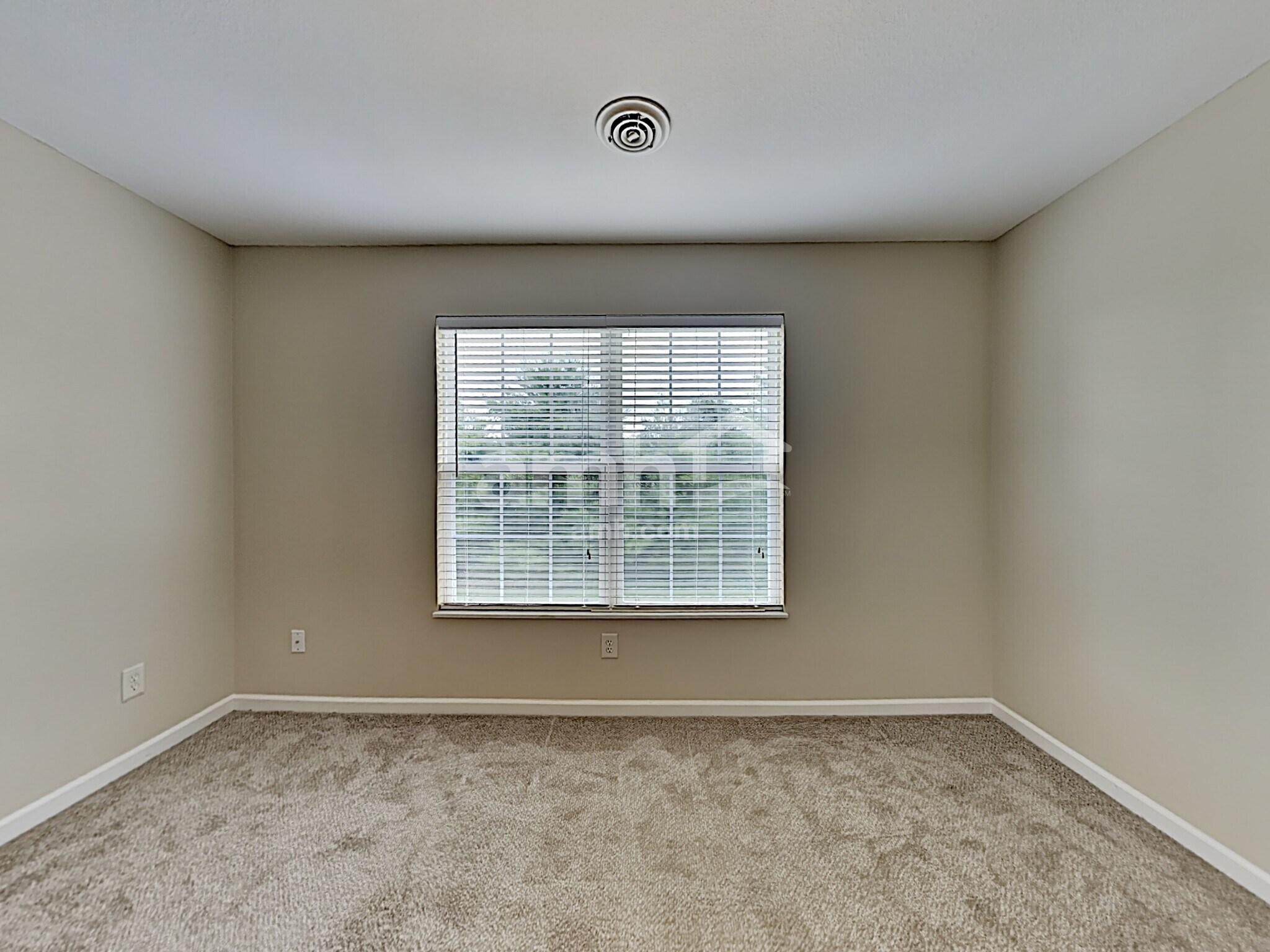 Building Photo - 4301 Aylesbury Dr