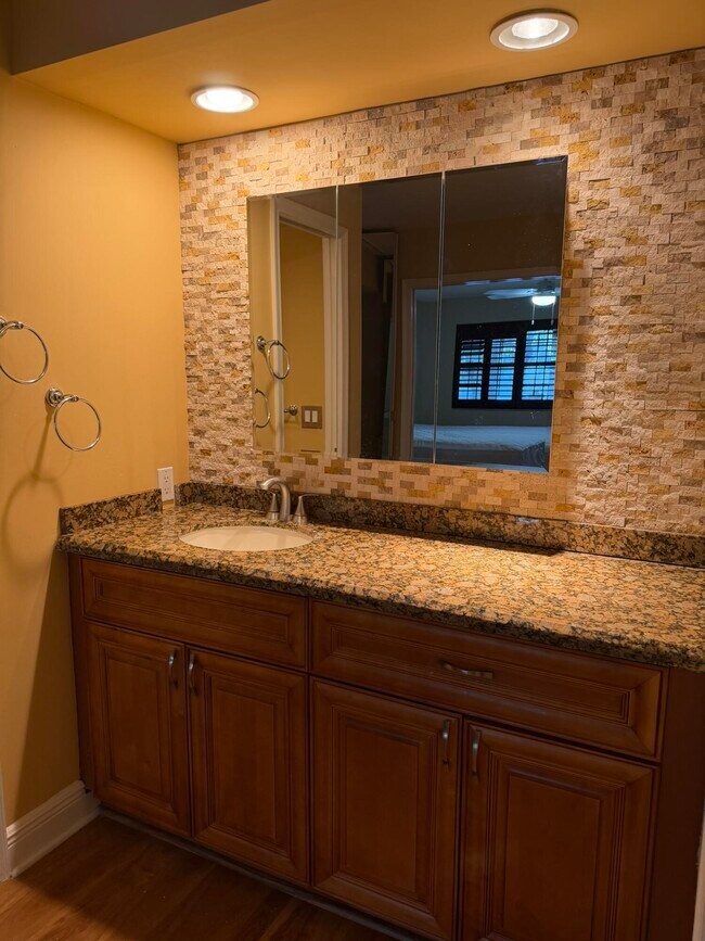 Building Photo - 11268 Aspen Glen Dr